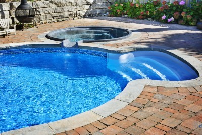 The Different Types of Pool Shock and Their Benefits